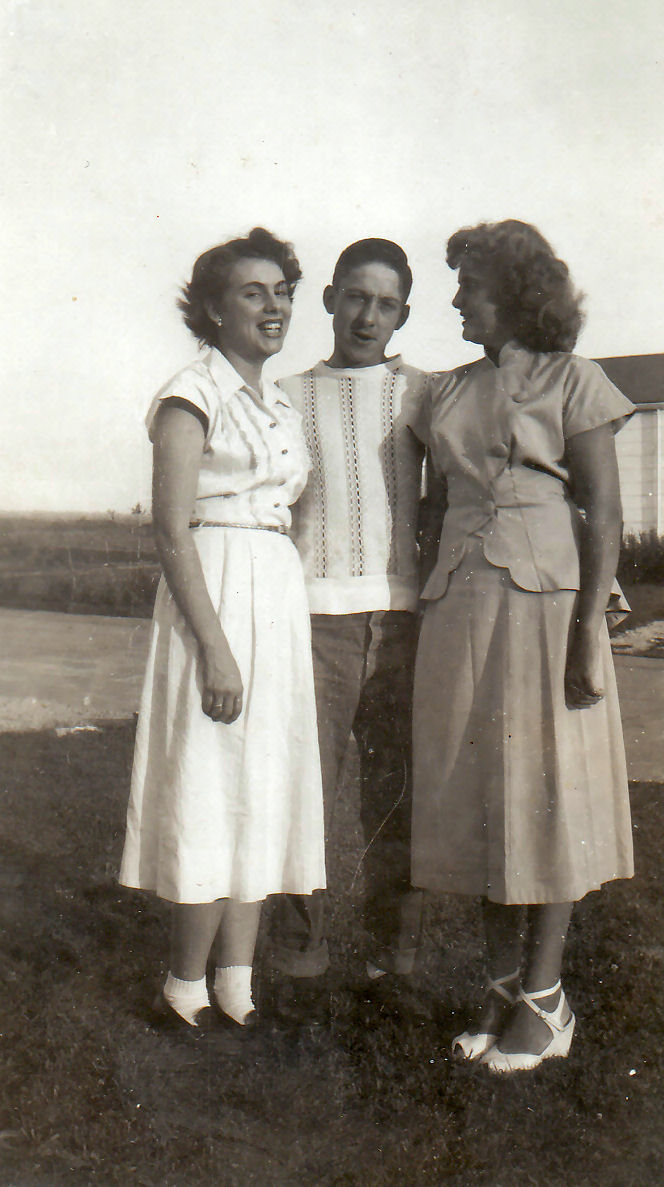 Mom, Dad & aunt Dorothy